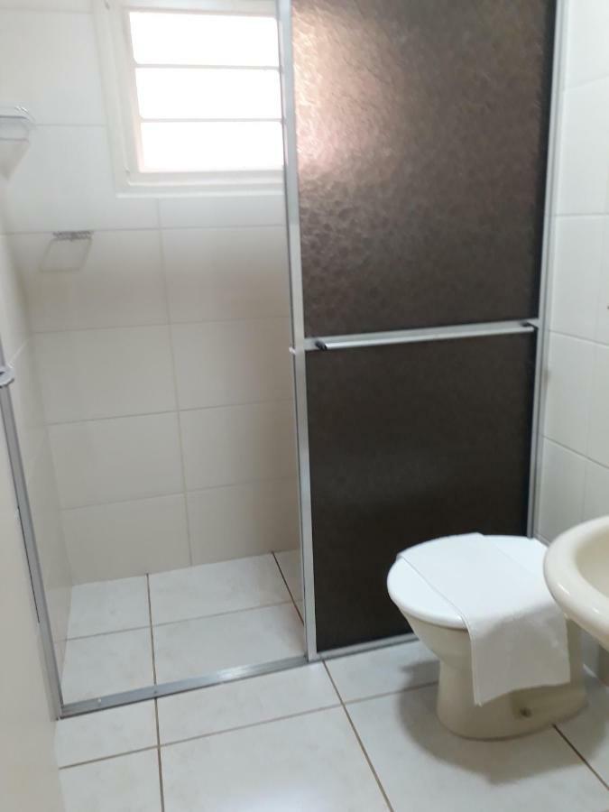 Quarto com Cama King-size