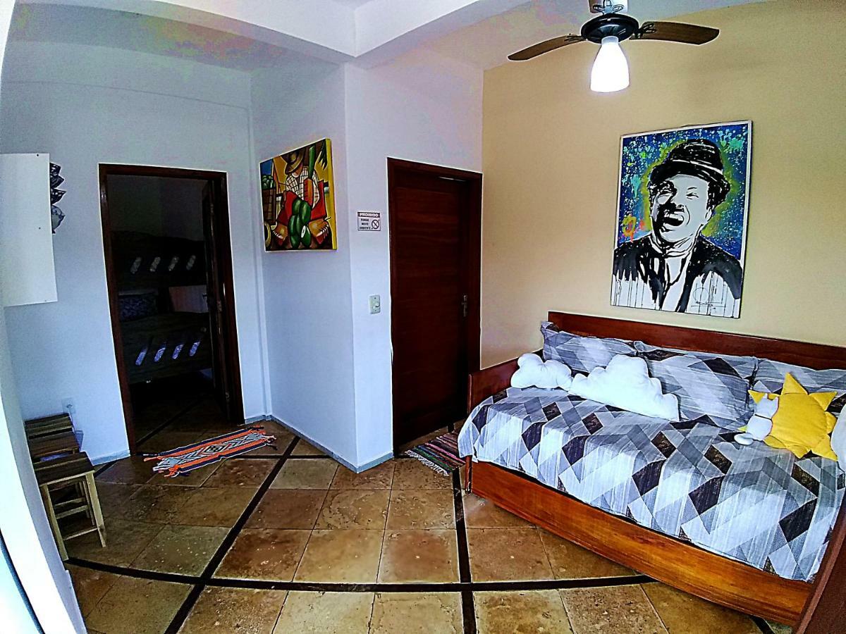 Apartamento com 1 Quarto