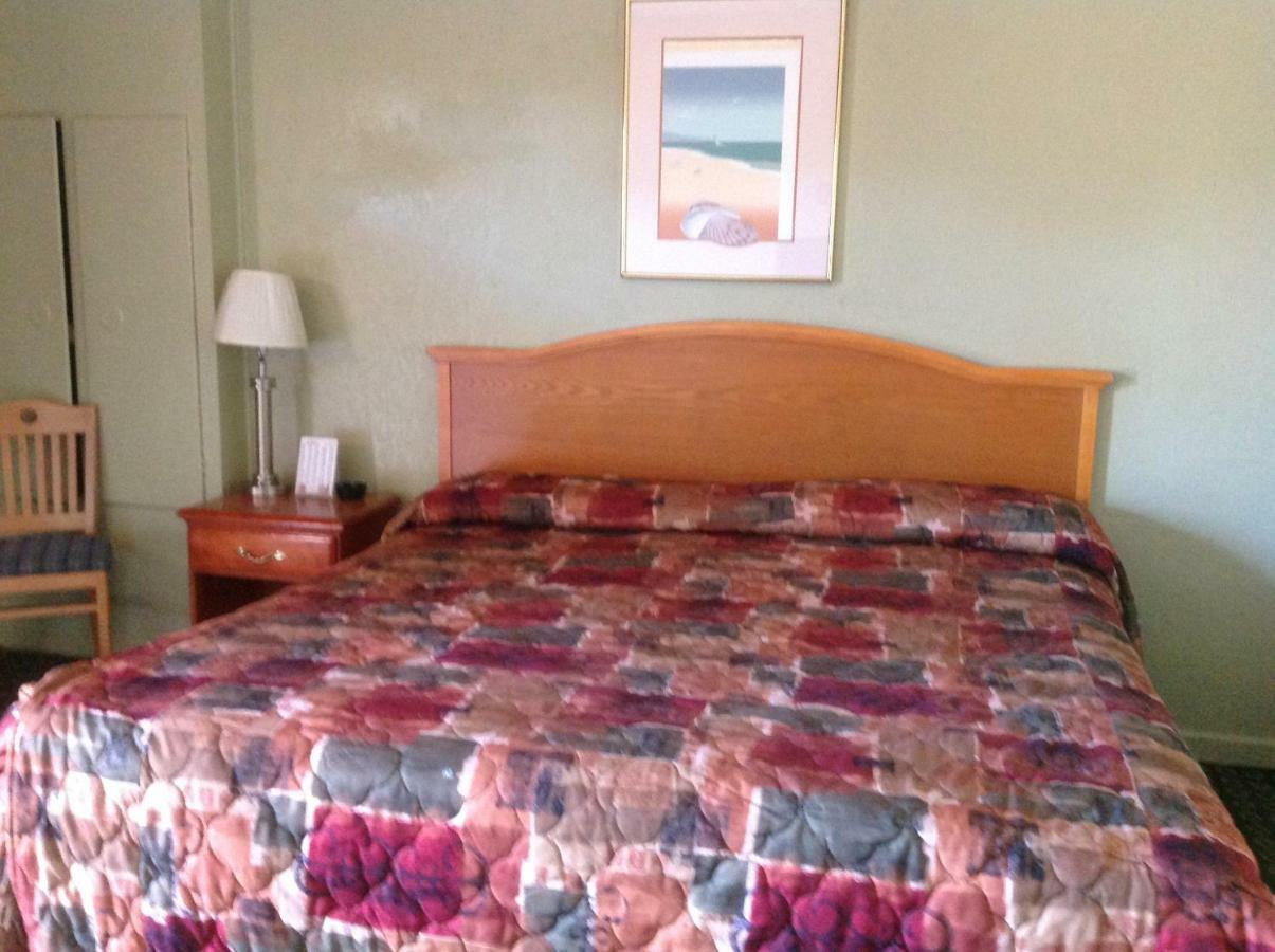 Zimmer mit Kingsize-Bett – Raucher