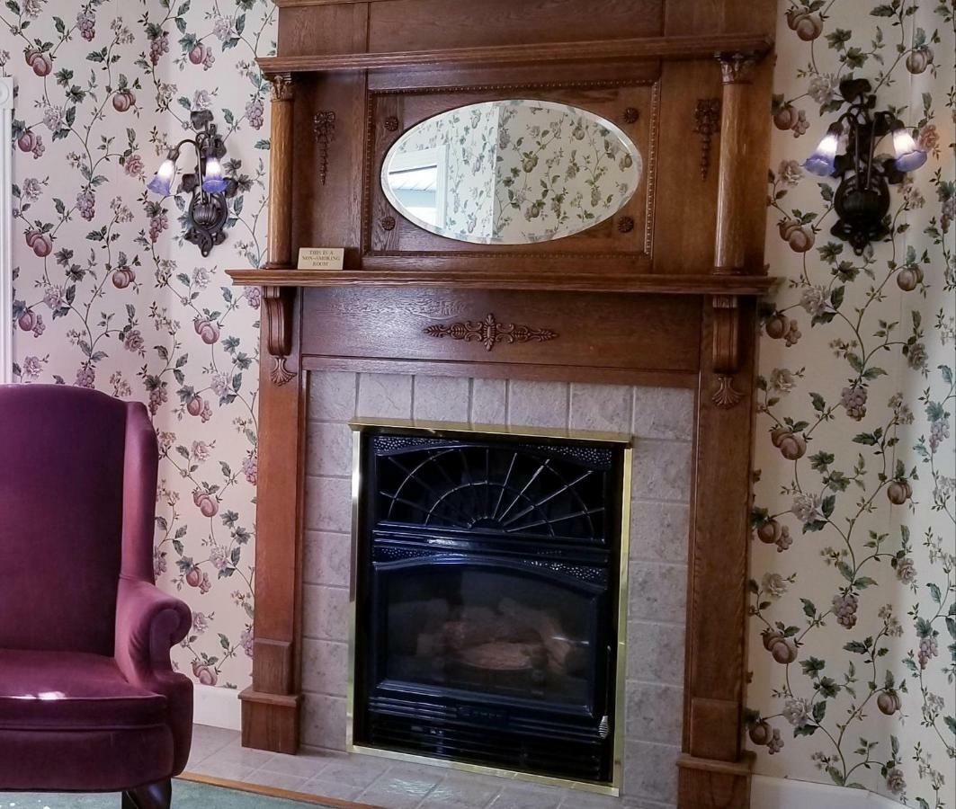 Magnolia Suite,813580457:JPEG