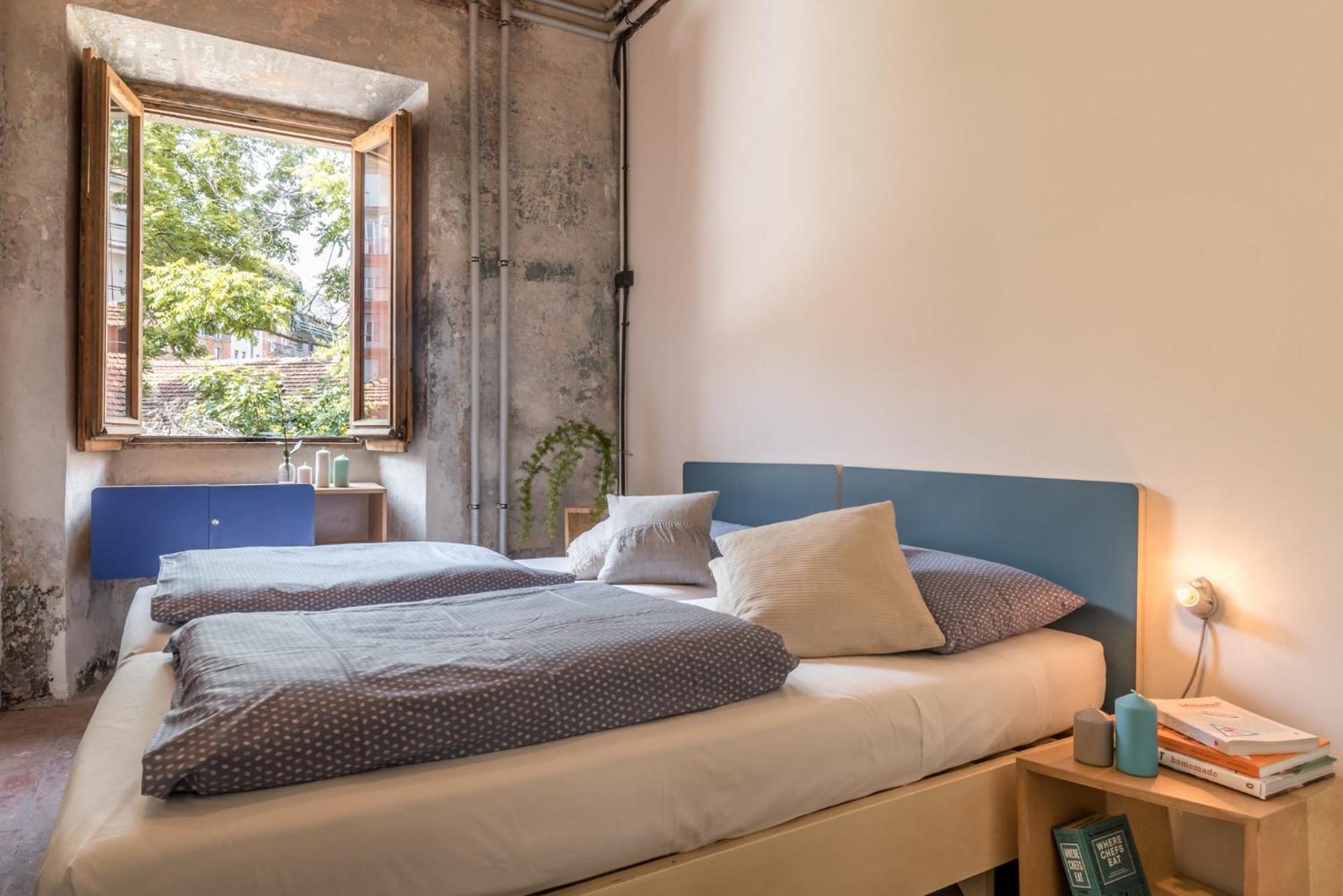 Chambre Double ou Lits Jumeaux avec Salle de Bains Privative Externe