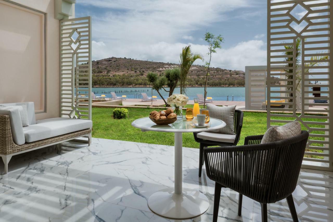Deluxe Zimmer mit Poolblick