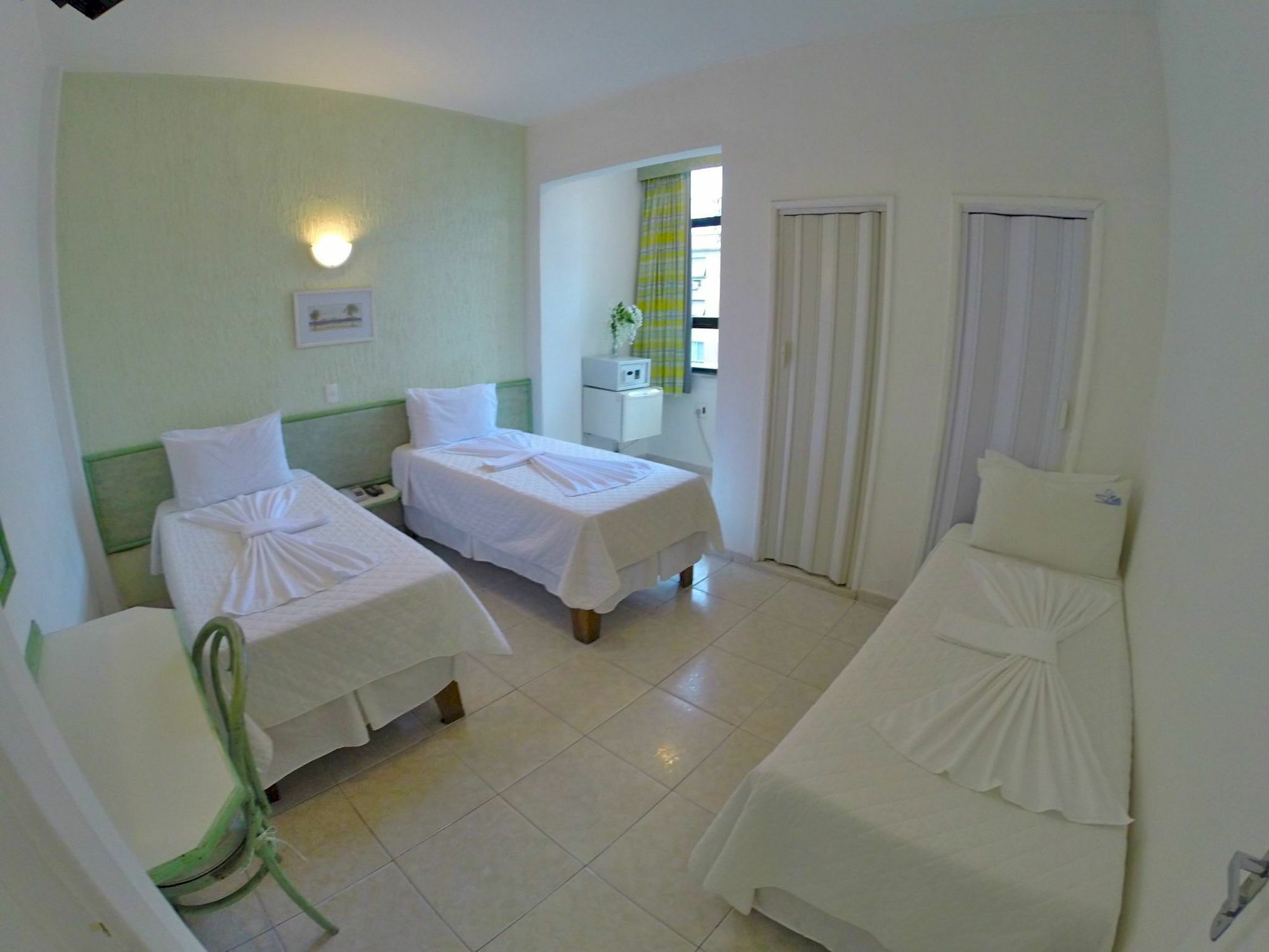 Quarto Triplo Superior
