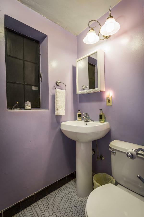 One-Bedroom Cottage,828792830:JPEG