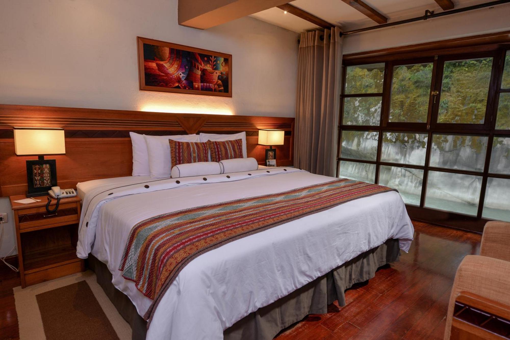 Quarto Superior com Cama King-size ou 2 Camas de Solteiro e Vista para o Rio