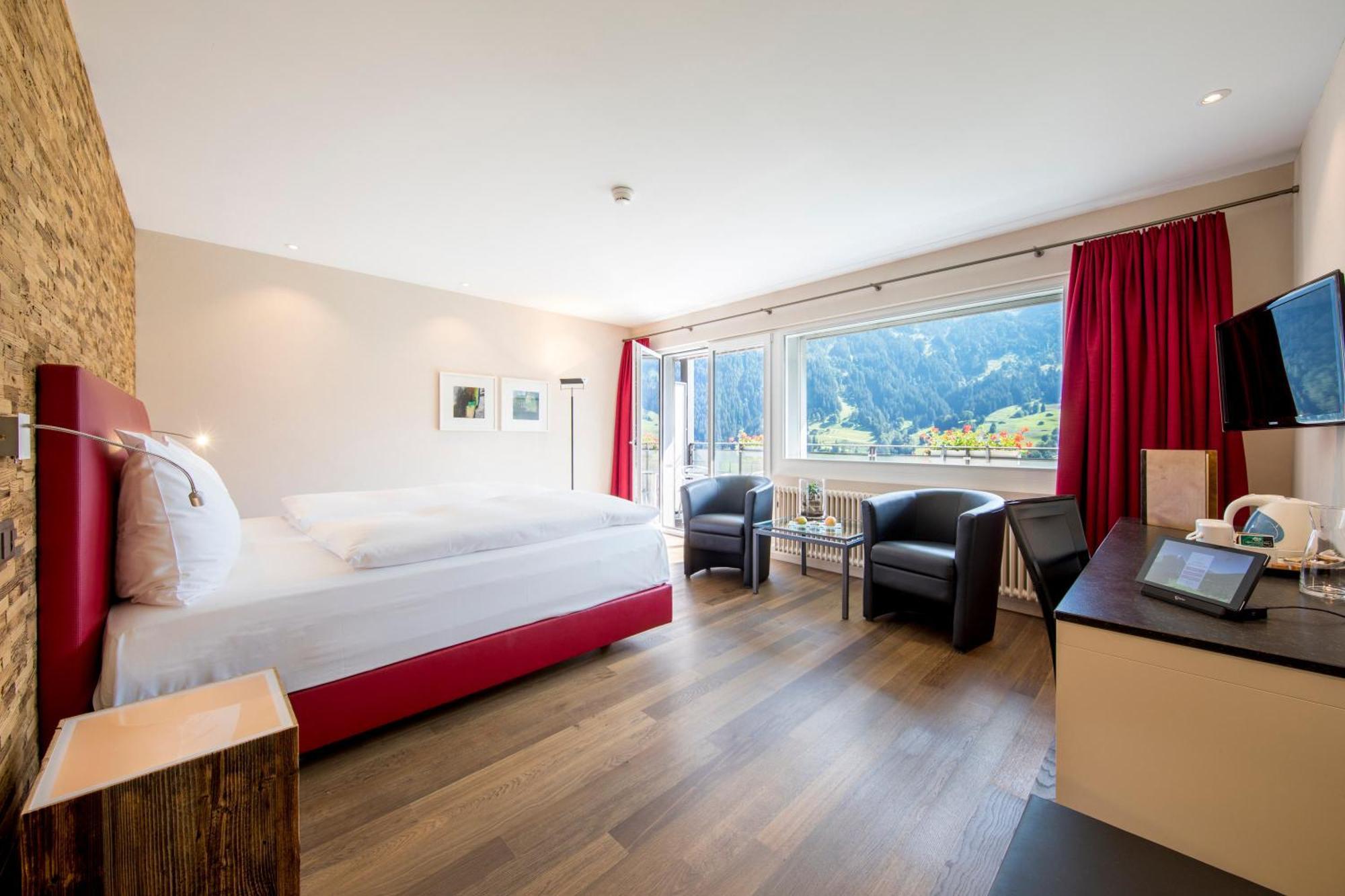 Classic Double or Twin Room -  Eiger View with A/C