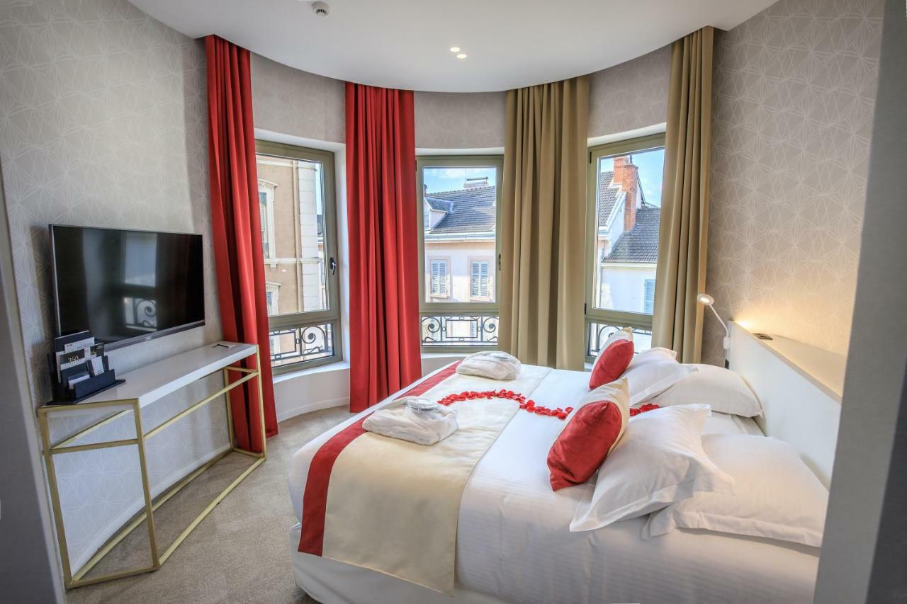 Prestige Suite