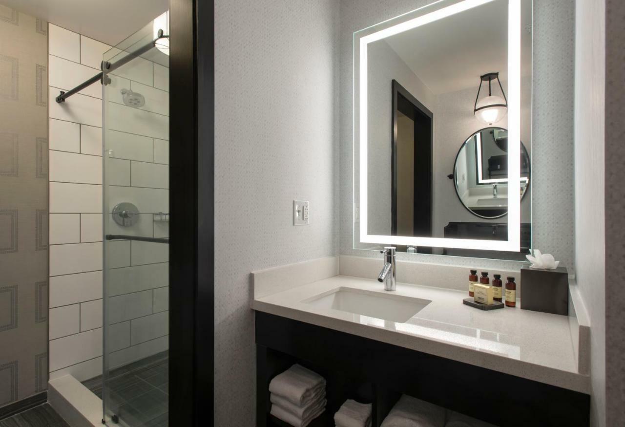 Habitación Doble con vistas a la ciudad - 1 o 2 camas grandes