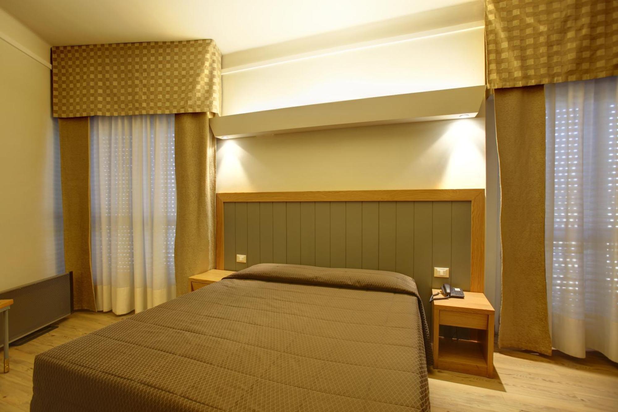 Quarto Duplo