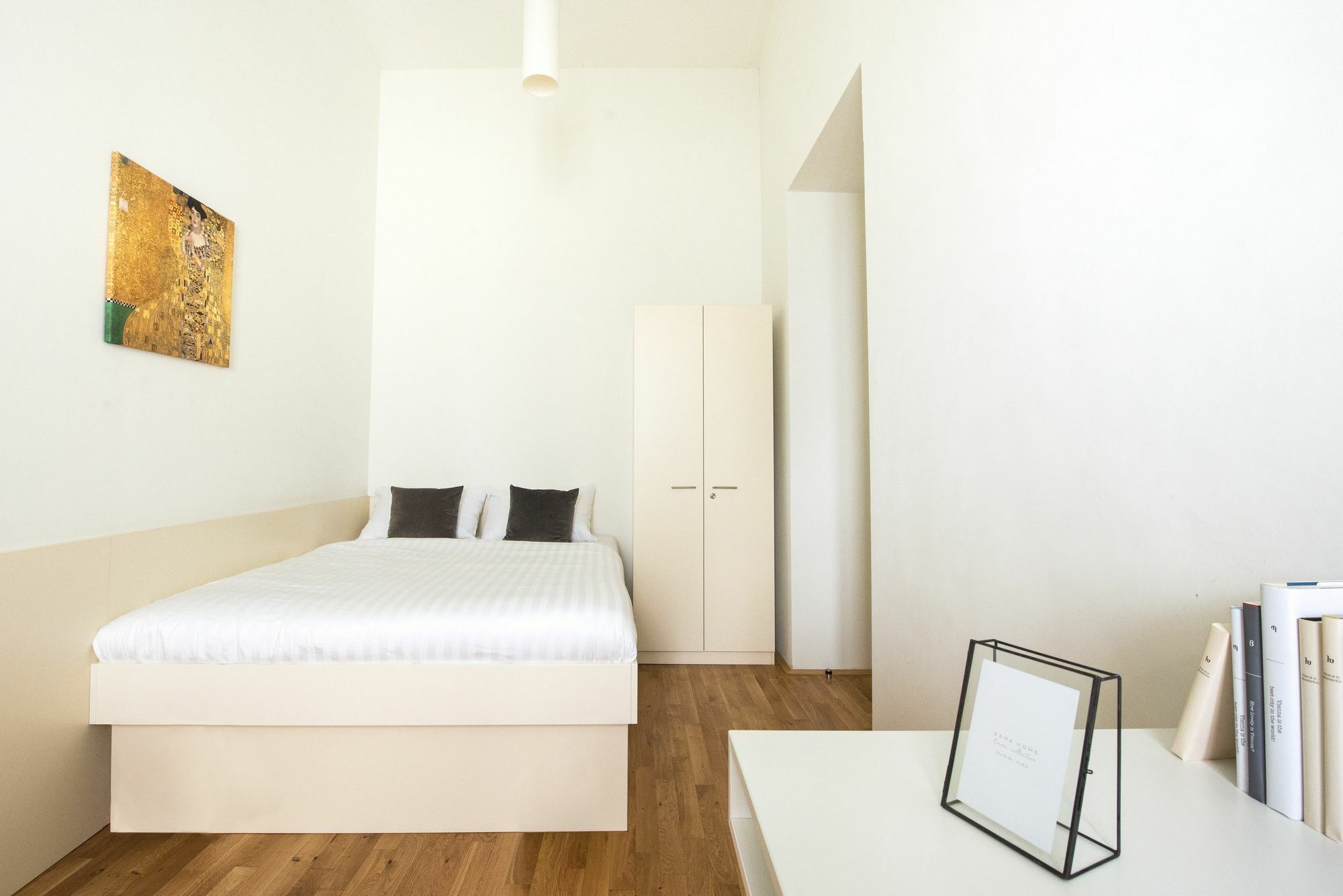 Two-Bedroom Apartment Double or Double,850171787:JPEG