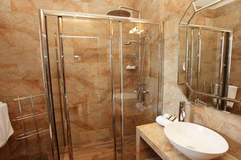 Chambre Double Deluxe avec Balcon - Vue sur Mer