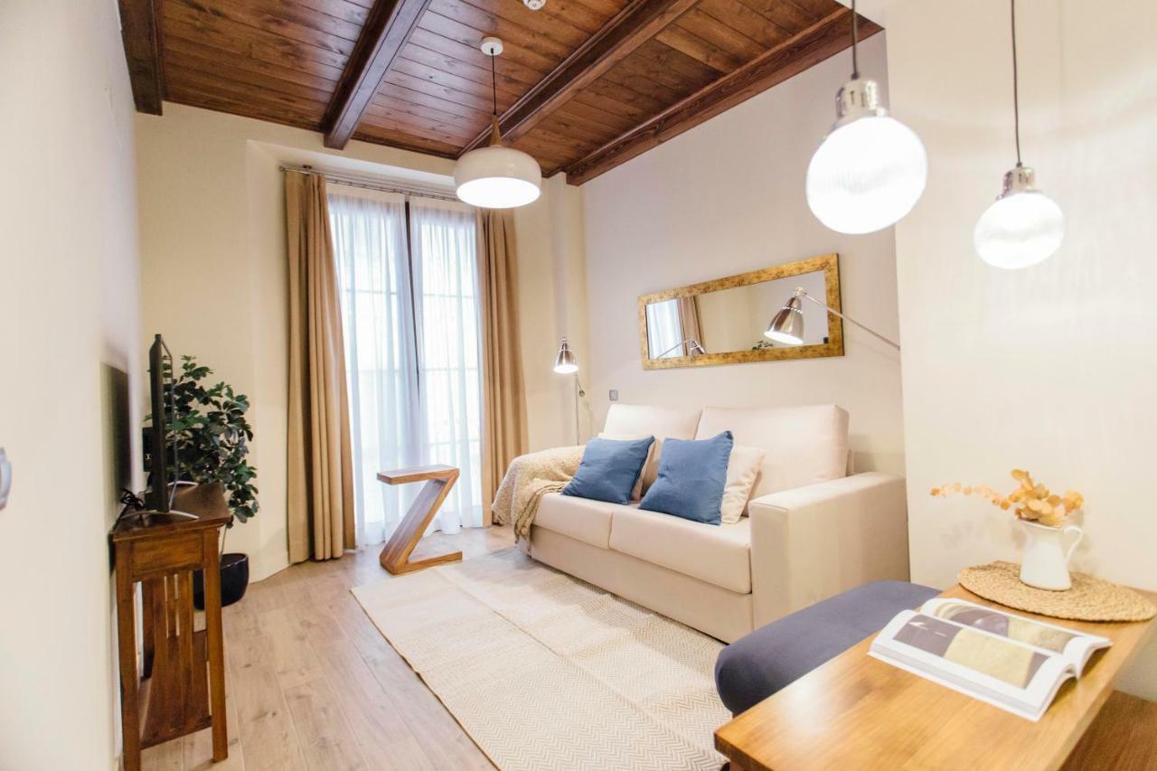 Apartamento con balcón