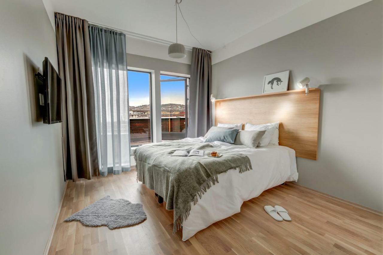 Studio Apartment Two,863165135:JPEG