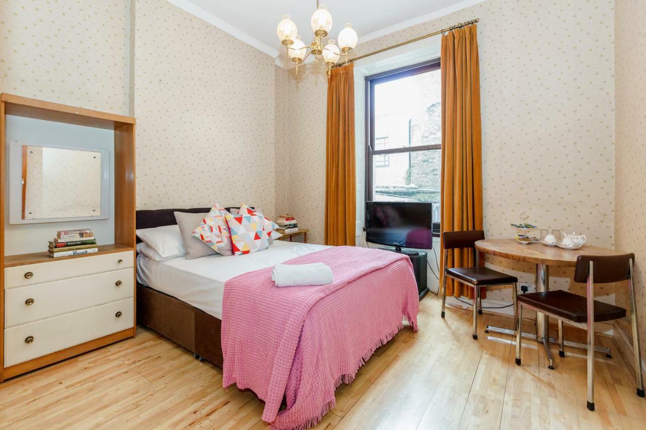 Habitación Triple con baño privado