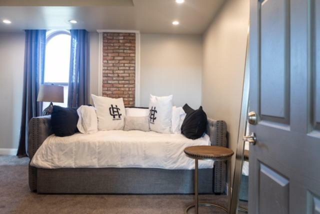Deluxe Double Room Extra Bed