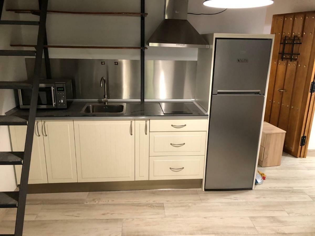 Apartamento con balcón