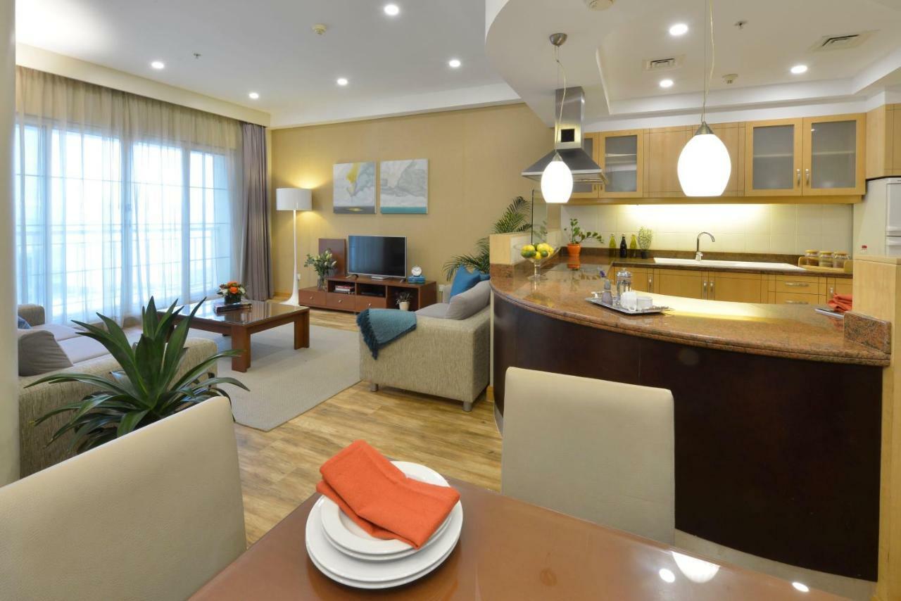 Two-Bedroom Deluxe Apartment with Balcony