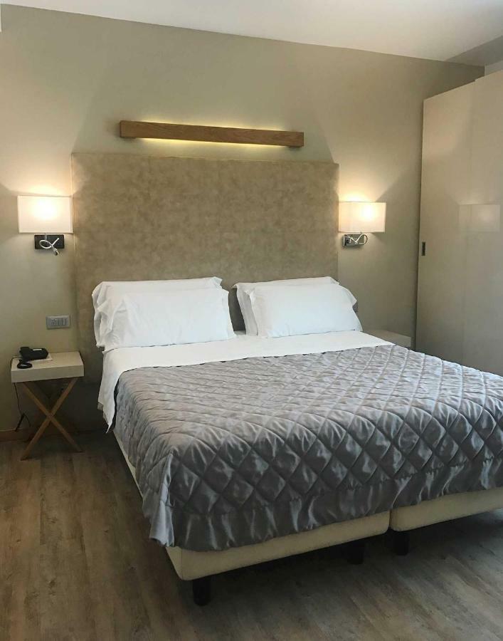 Tweepersoonskamer met 1 of 2 Bedden en Balkon