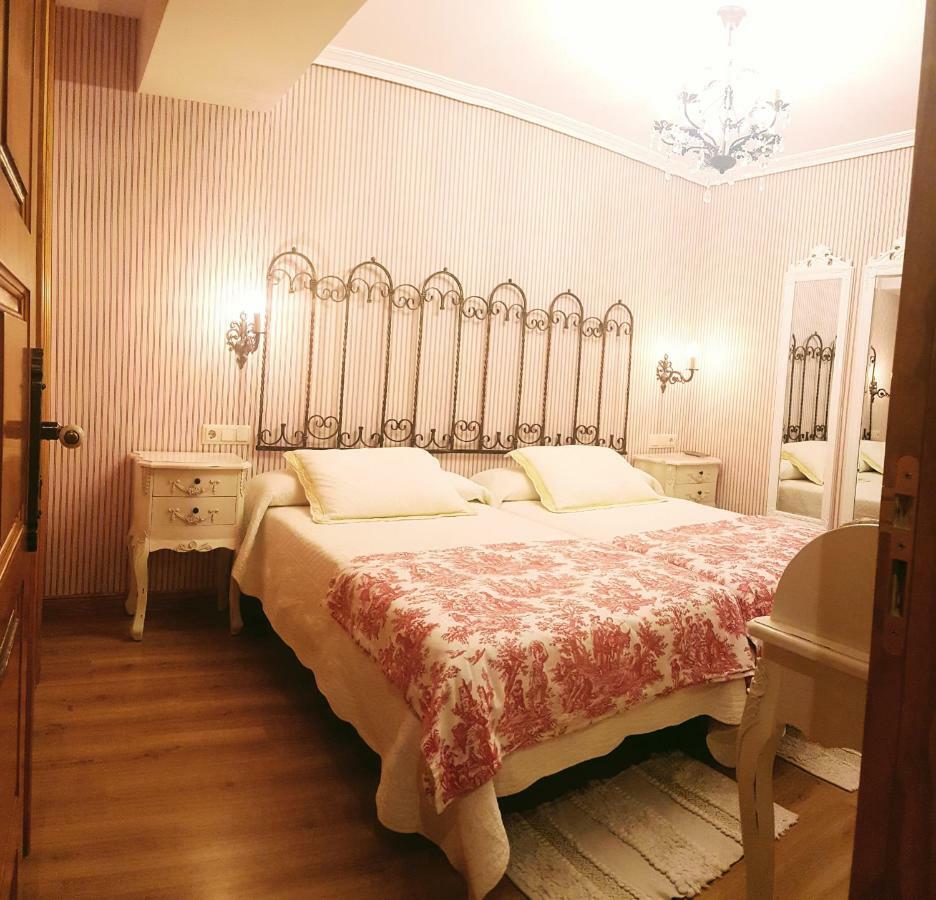 Habitación Doble Básica con baño privado