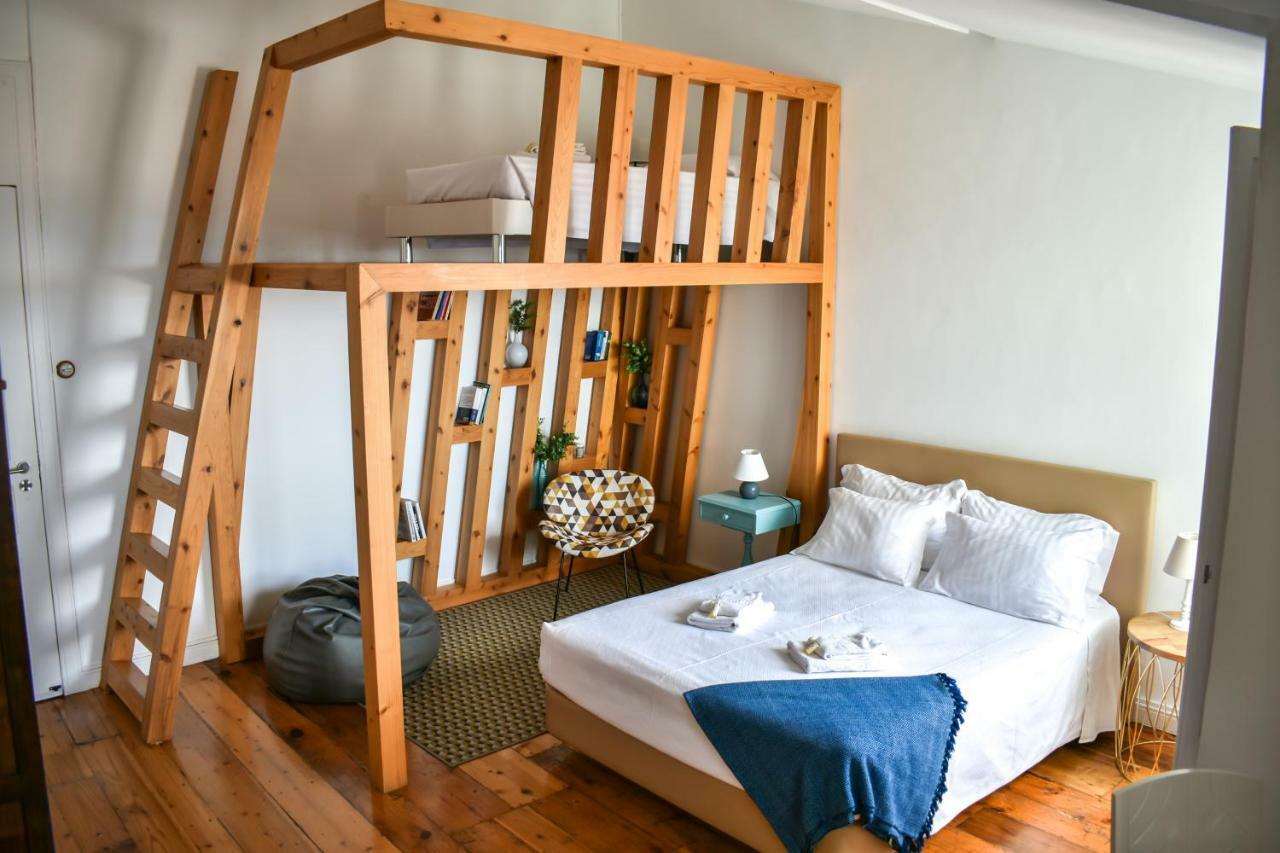 Quarto Familiar com Casa de Banho