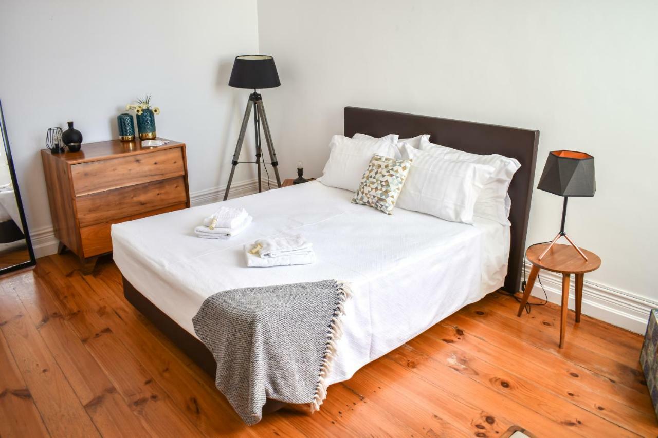 Quarto Duplo com Casa de Banho Privativa