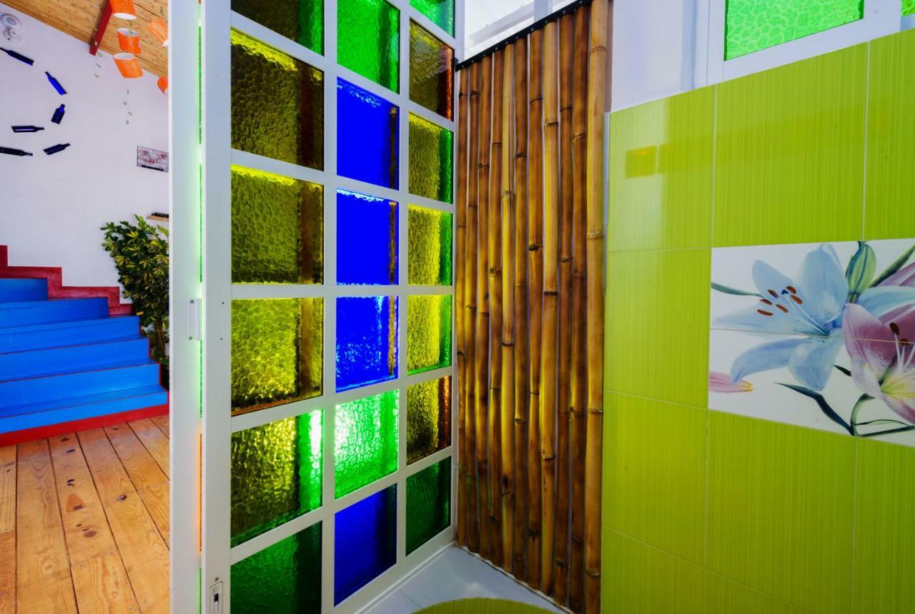 Habitación Triple Básica con baño compartido