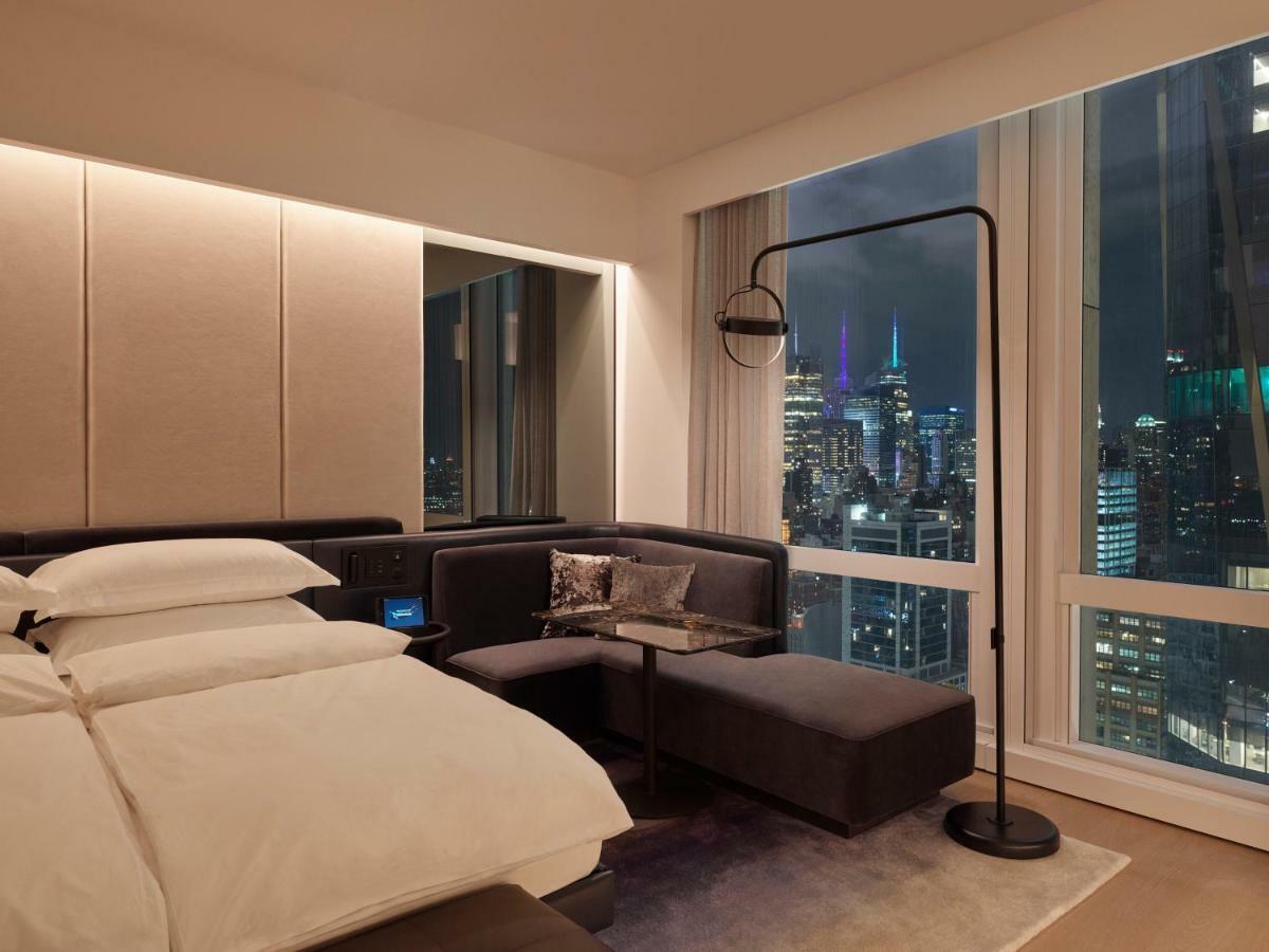 Deluxe Kamer met Uitzicht op de Skyline en 1 Kingsize Bed