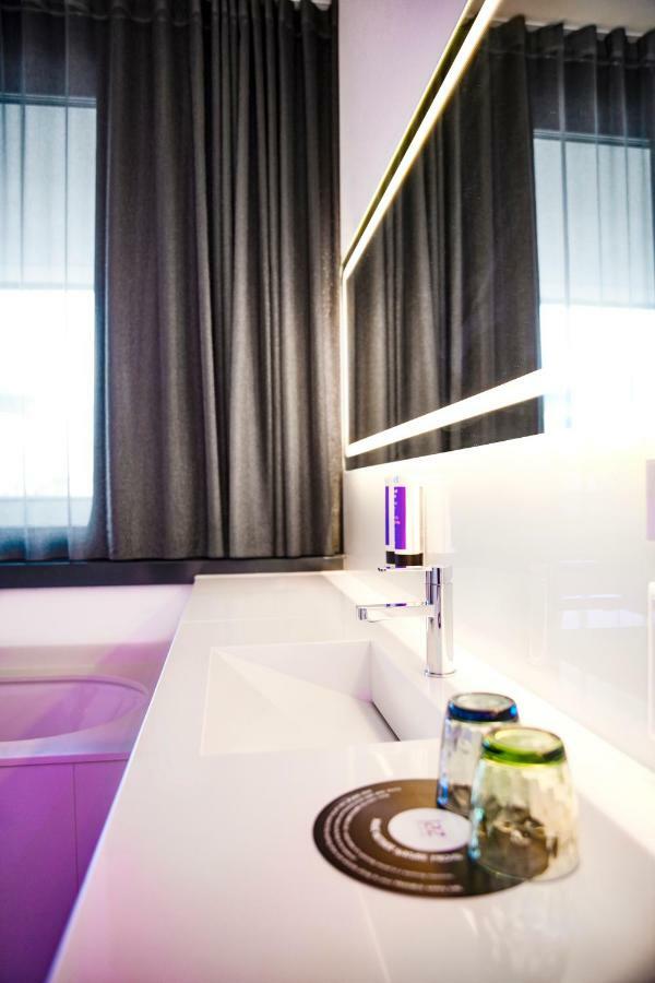 Suite Décalée