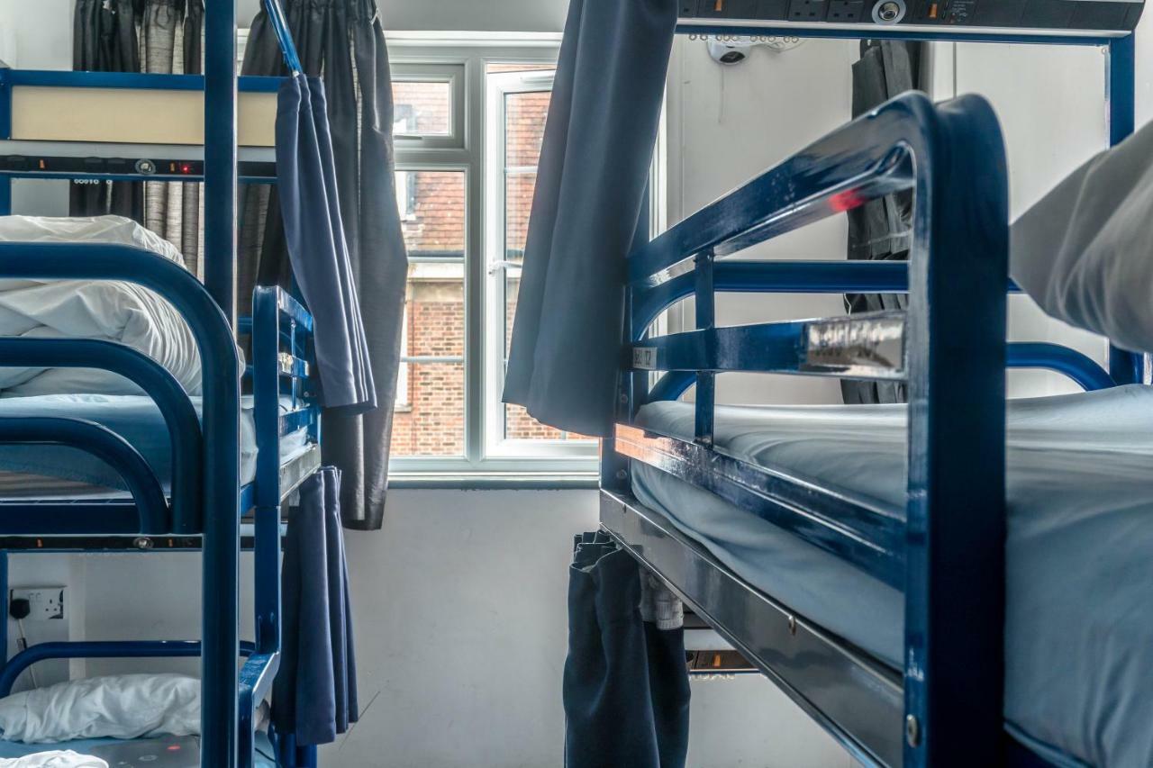 Bett im gemischten 6-Bett-Schlafsaal