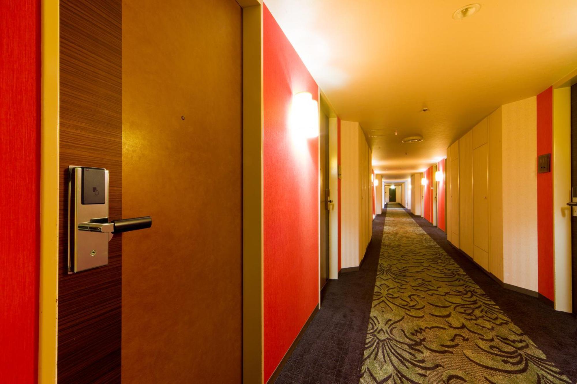 Chambre Triple au Tarif Abordable - Non-Fumeurs