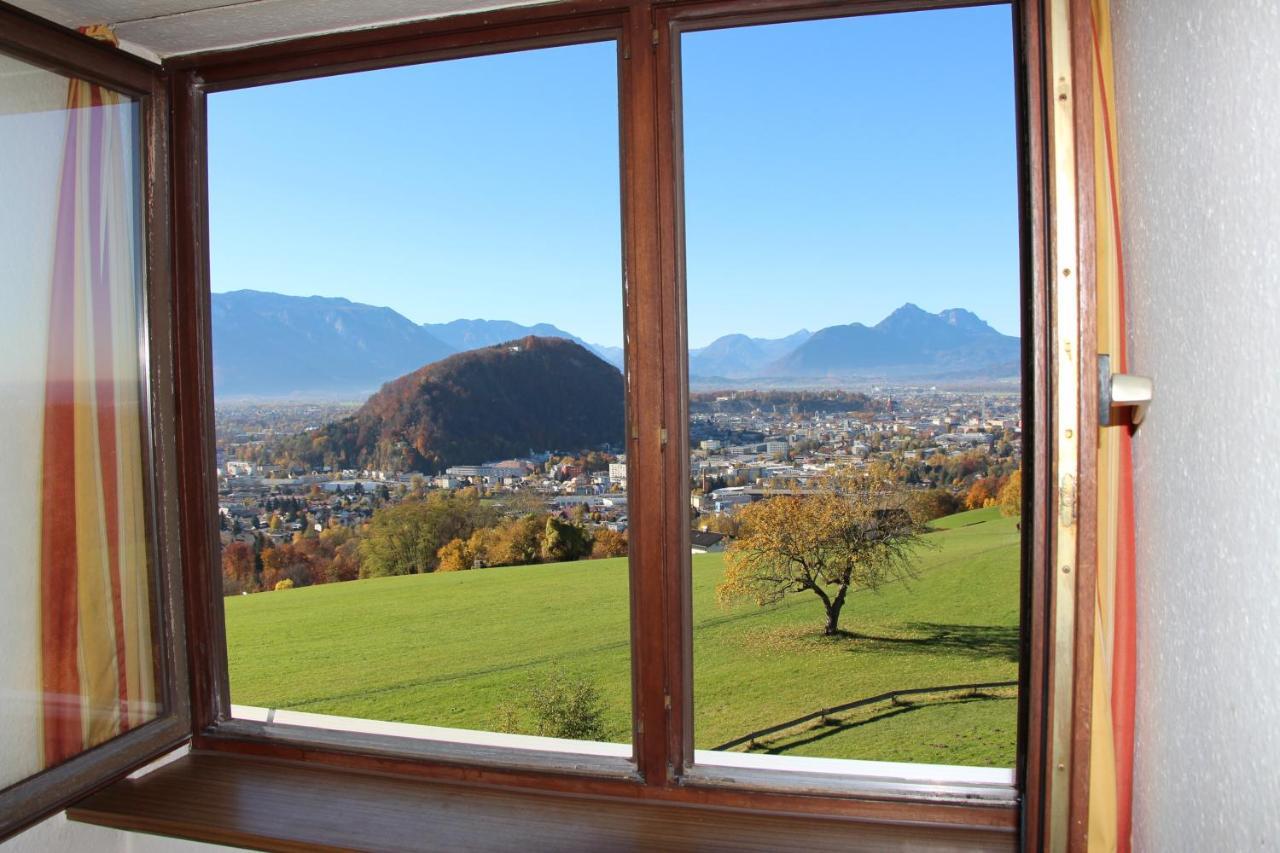Doppelzimmer mit Stadtblick