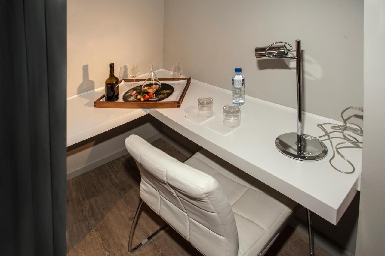 Chambre Simple - Vue sur Aéroport