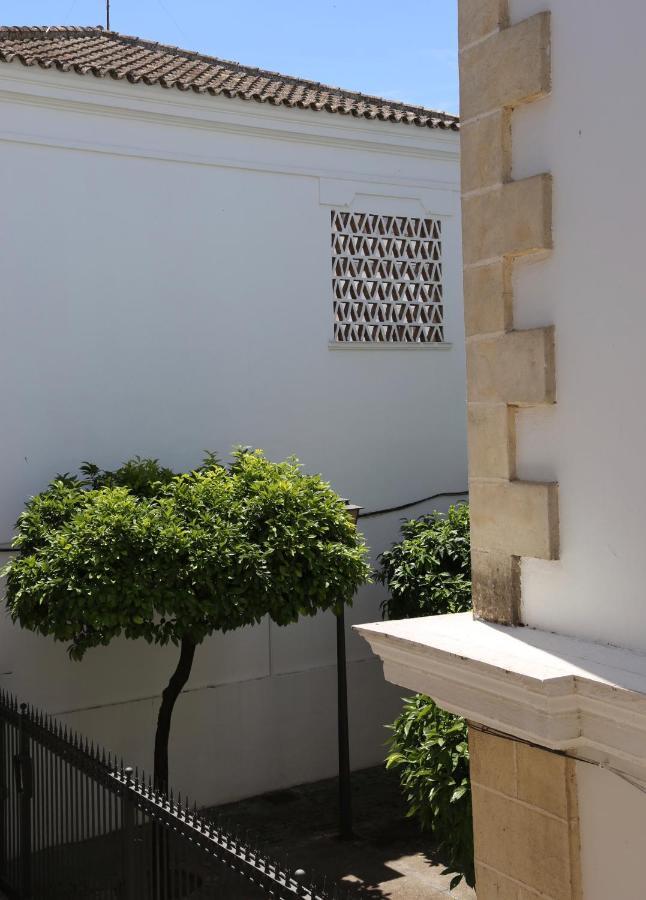 Apartamento con balcón - Calle Amargura 11