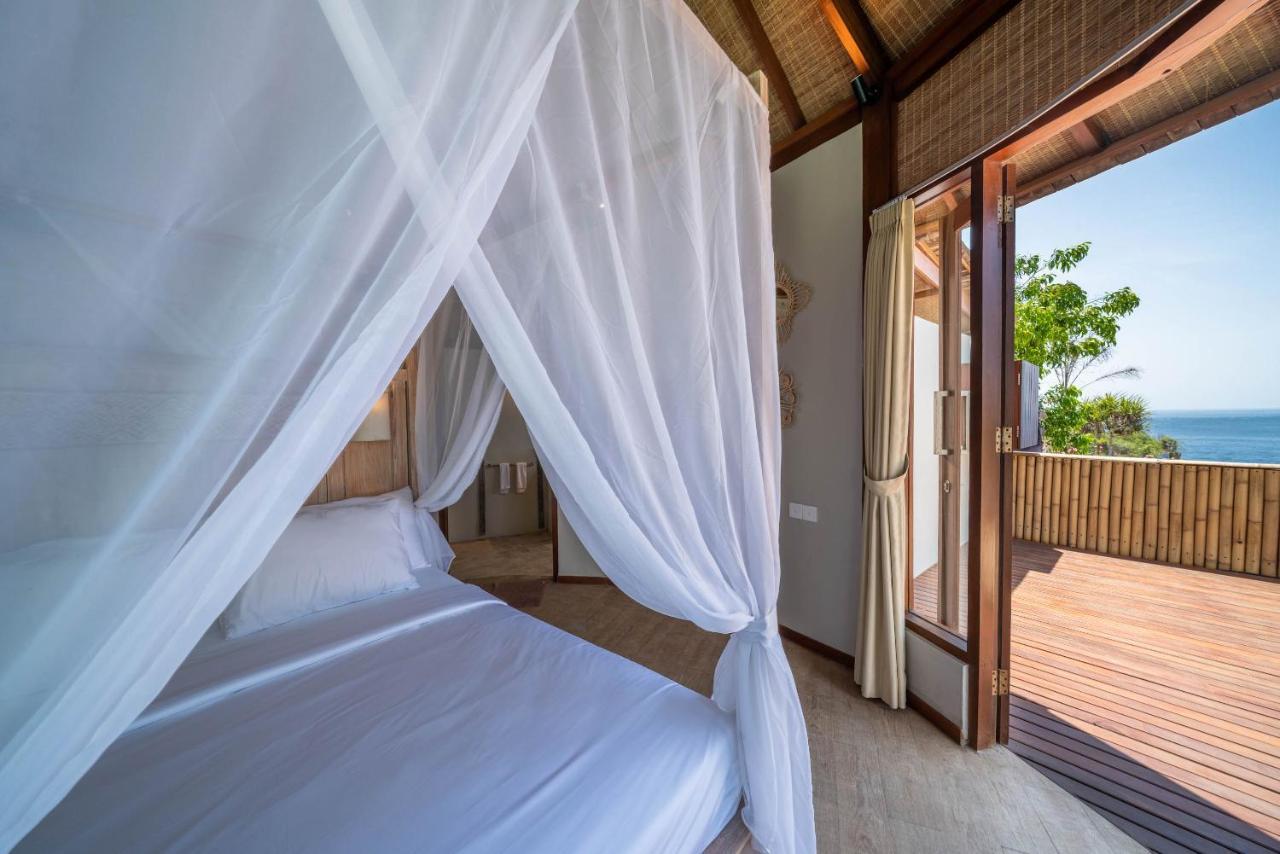 Two Bedroom Villa Klyfokoko Ocean View with Private Pool