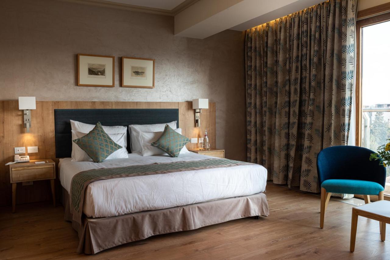 Junior Suite with Balcony