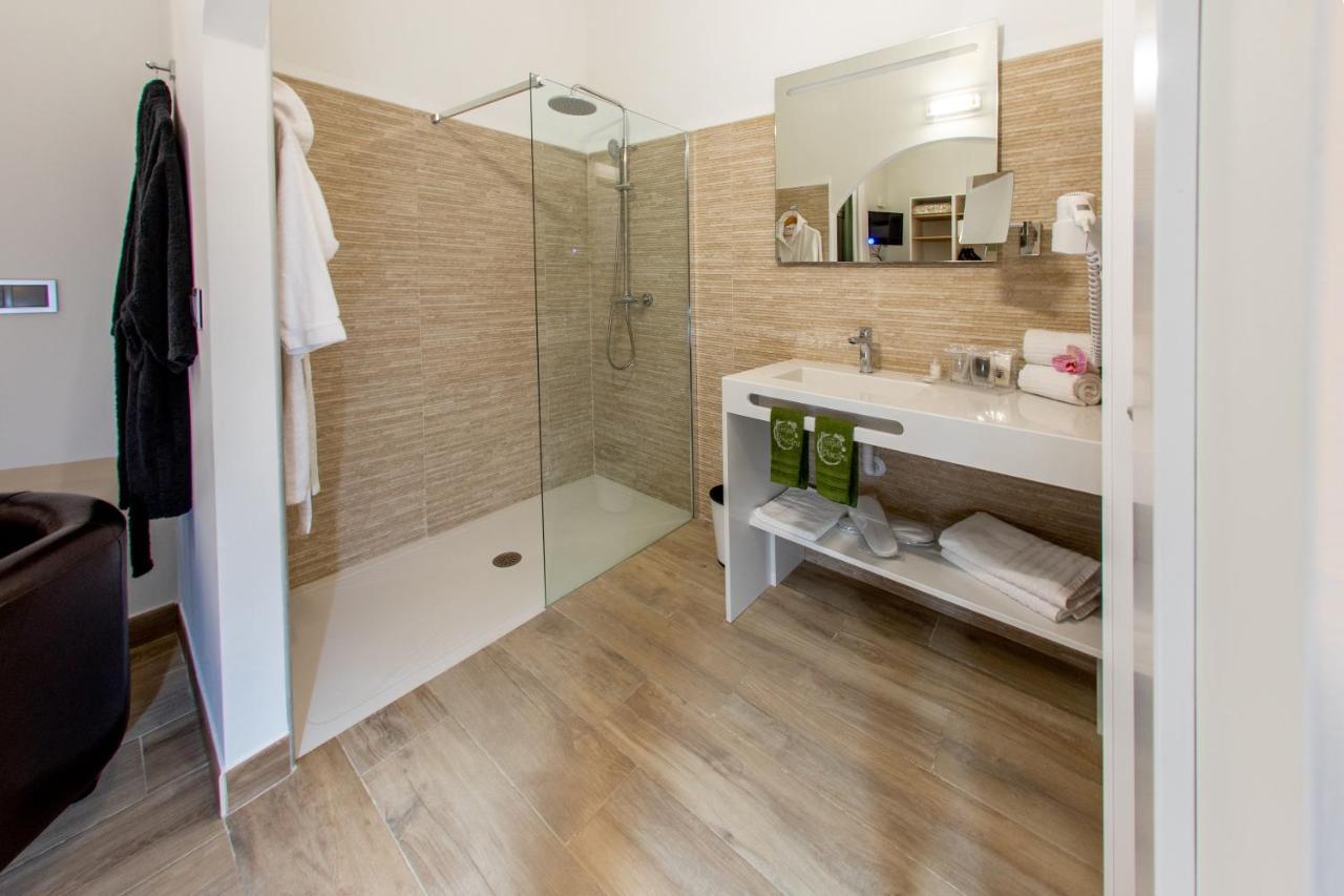 Habitación Doble con vistas al jardín
