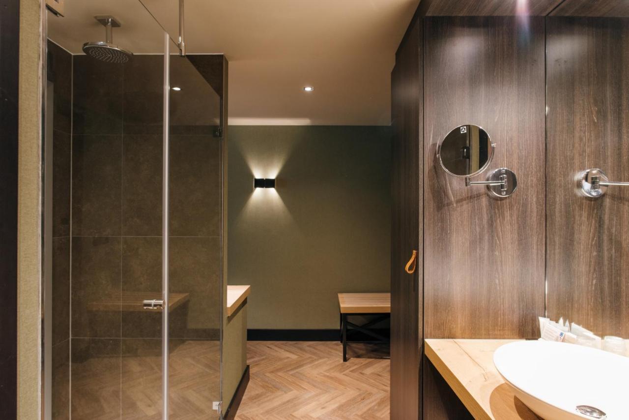 Doppelzimmer mit Poolblick