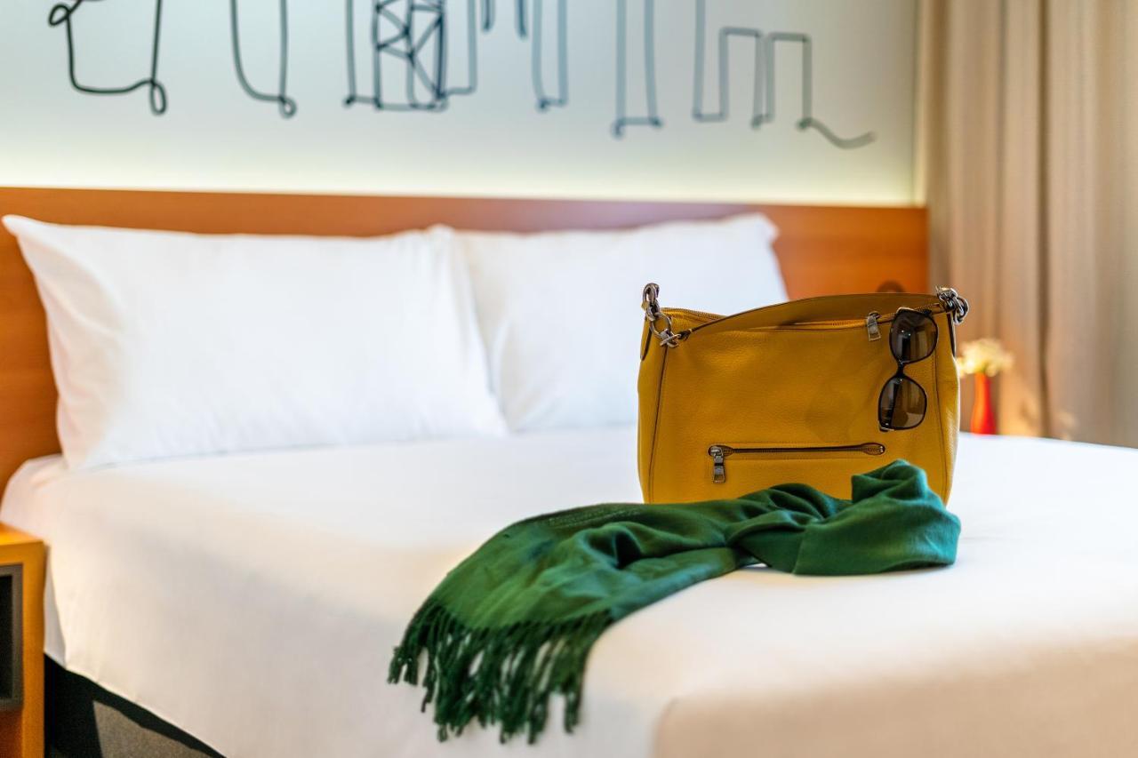 Quarto Duplo Standard