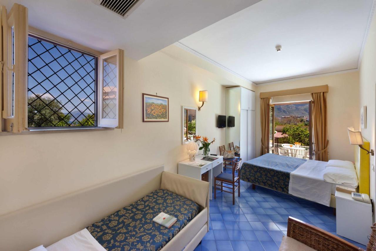 Quadruple Room,968834809:JPEG