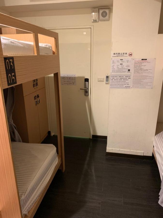 Gemischter Schlafsaal mit 6 Betten