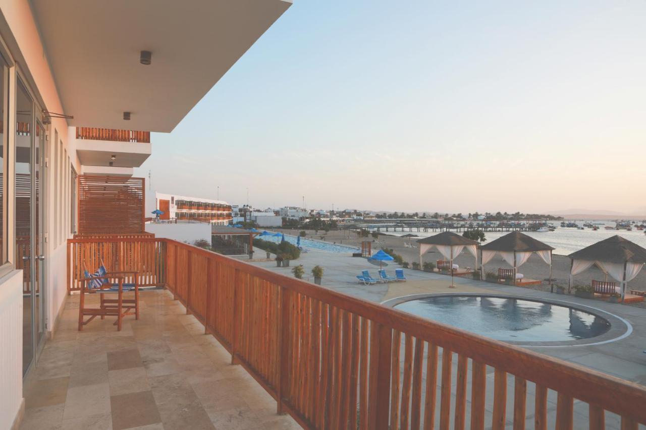 Family Room with Sea View (2 Adults + 2 Children)