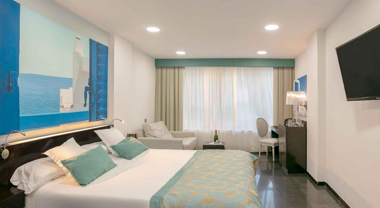 Chambre Double Standard (3 Adultes + 1 Enfant)