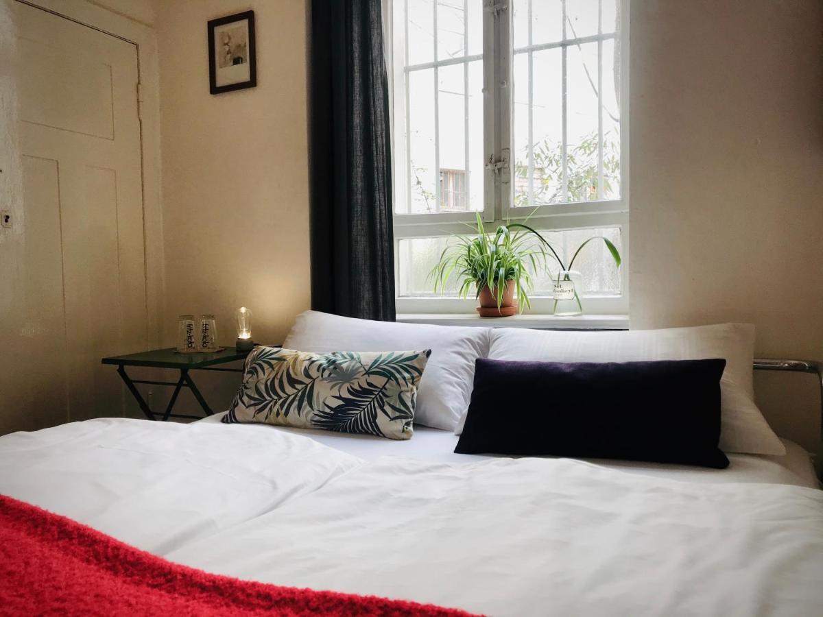 Doppelzimmer mit Gemeinschaftsbad