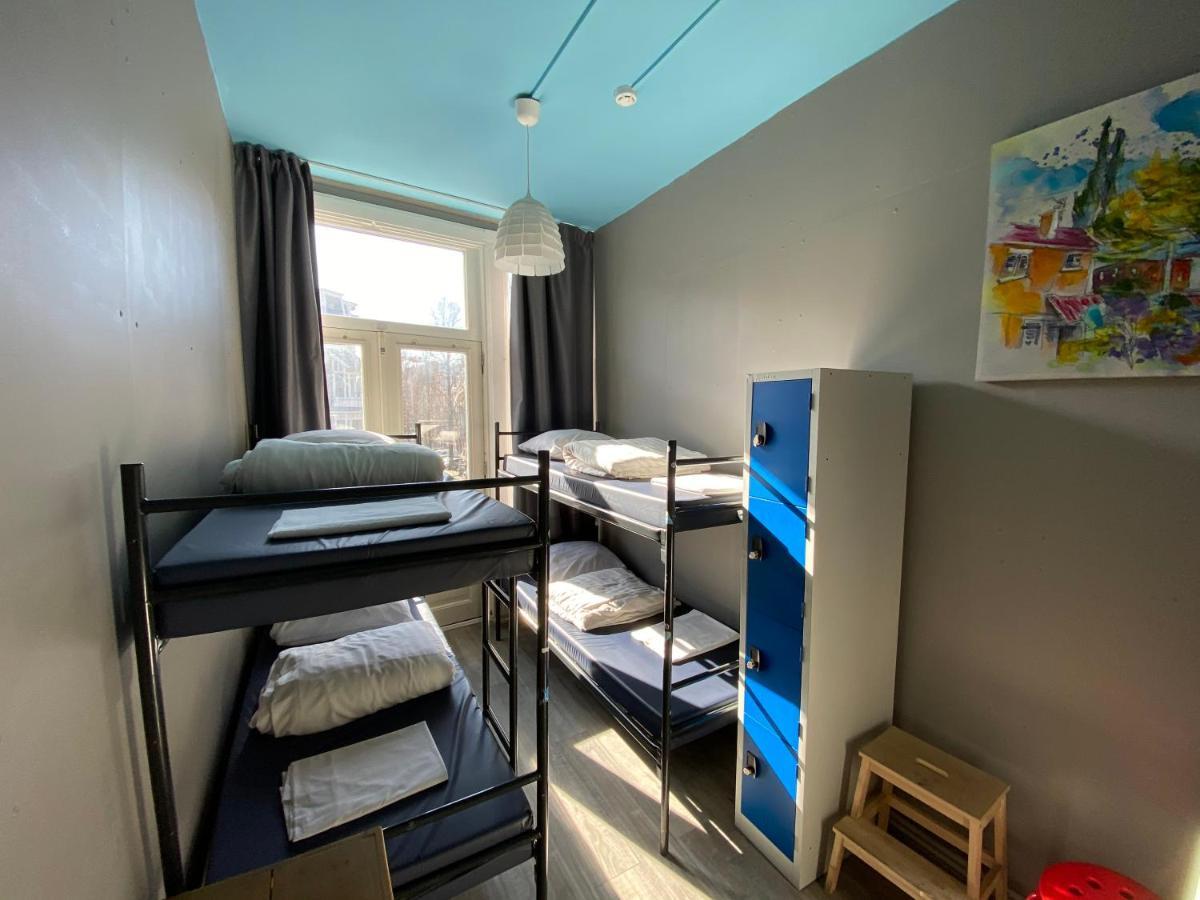 Bed 4-Bed Female Dormitory Room,1746911702:JPEG