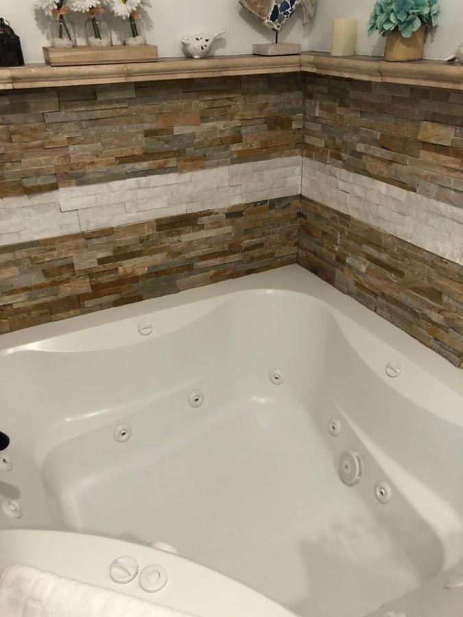 Suite Lit Queen-Size avec Baignoire Spa