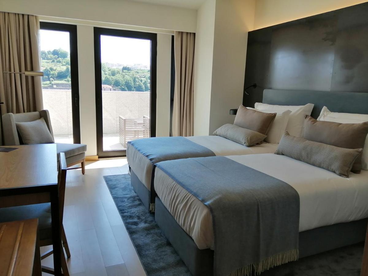 Quarto Superior com 2 Camas de Solteiro