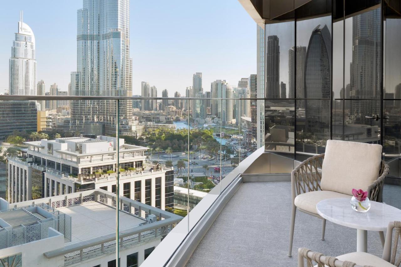 Quarto Twin Club com Vista Burj Khalifa - Acesso Exclusivo à Piscina de Beiral Infinito e ao Club Lounge do 54.º Piso