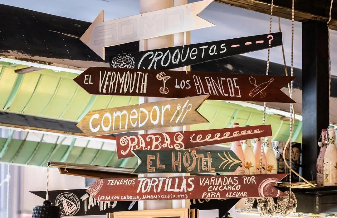 El Hostel&CO-1