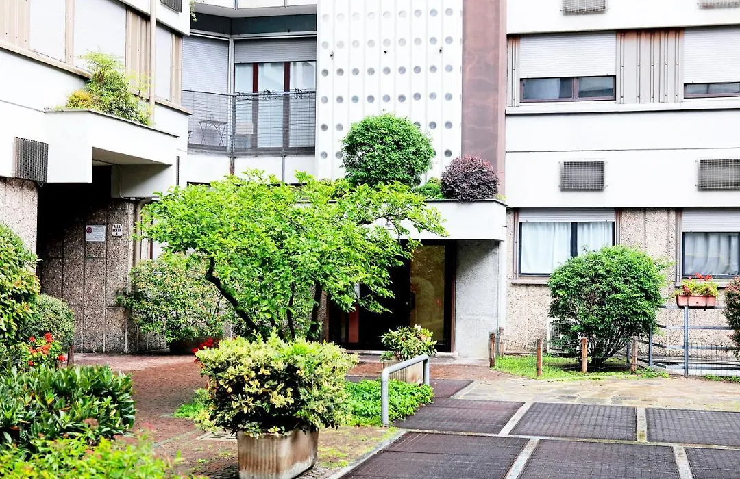 Hemi Suites-1