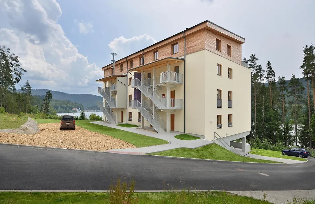 Element Lakeside Apartments-1